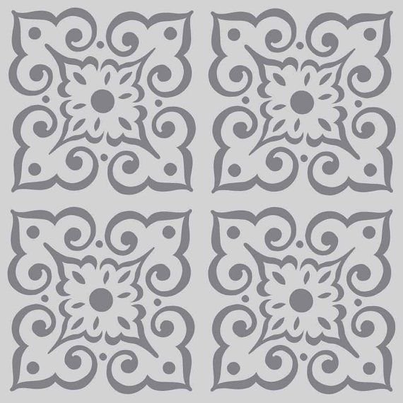 Трафарет узор на плитке