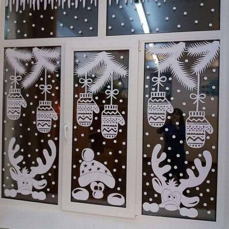 Окна на новый год украшаем