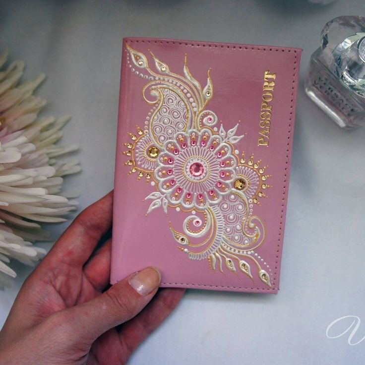 Точечная роспись паспорта