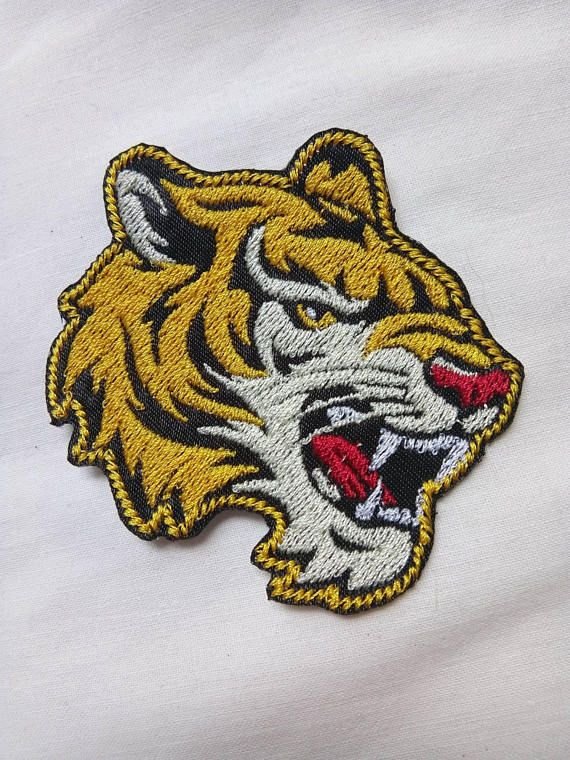 Брошь голова тигра