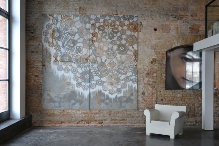 Кружевные стены в интерьере