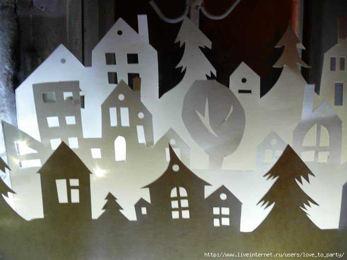 Городок на окна на новый год