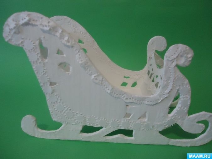 Поделка на новый год сани из картона