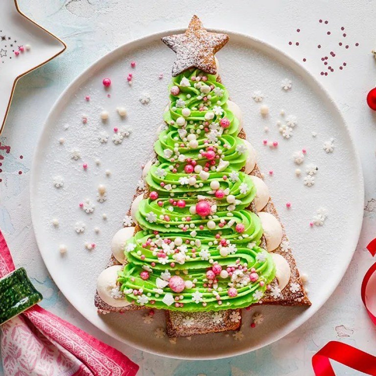 торт елка из медовых коржей на новый год