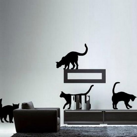 Силуэты на стене в интерьере