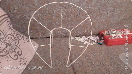 Каркас воротника для королевы