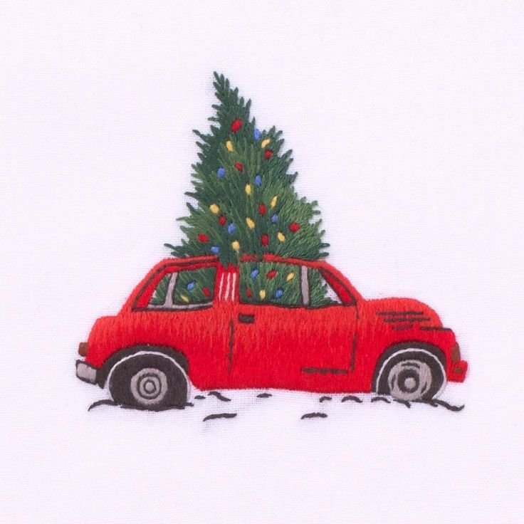 Красная машинка с елкой