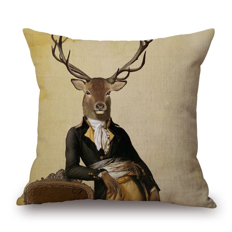 Мопс с оленьими рогами