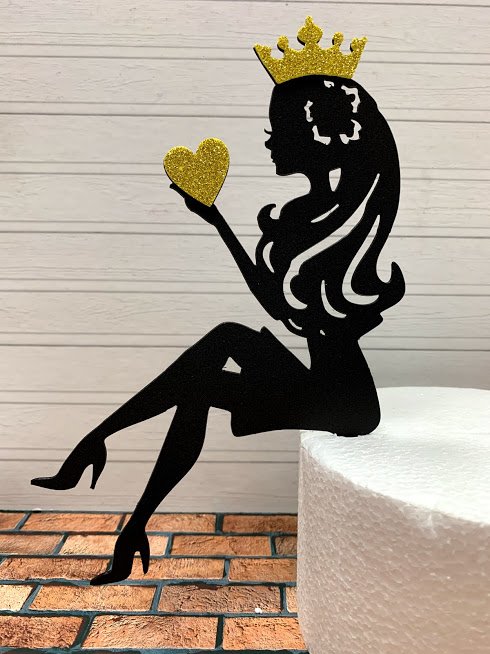 Торт с девушкой Топпер