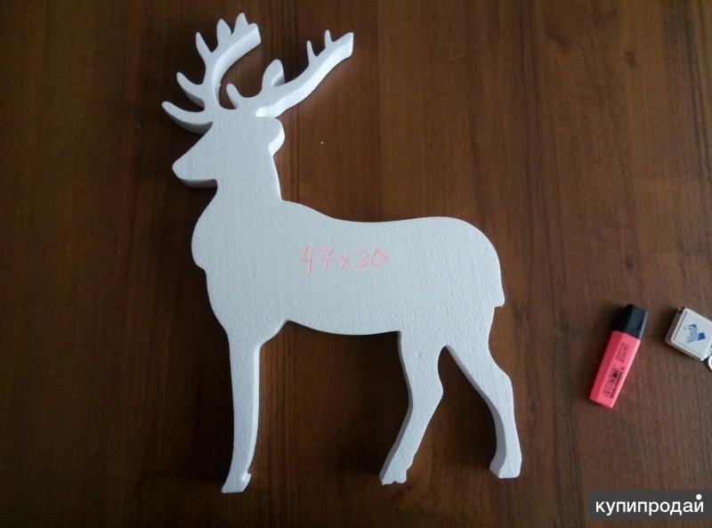 Олень из пенопласта