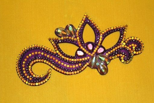 Фетровые украшения для восточных танцев