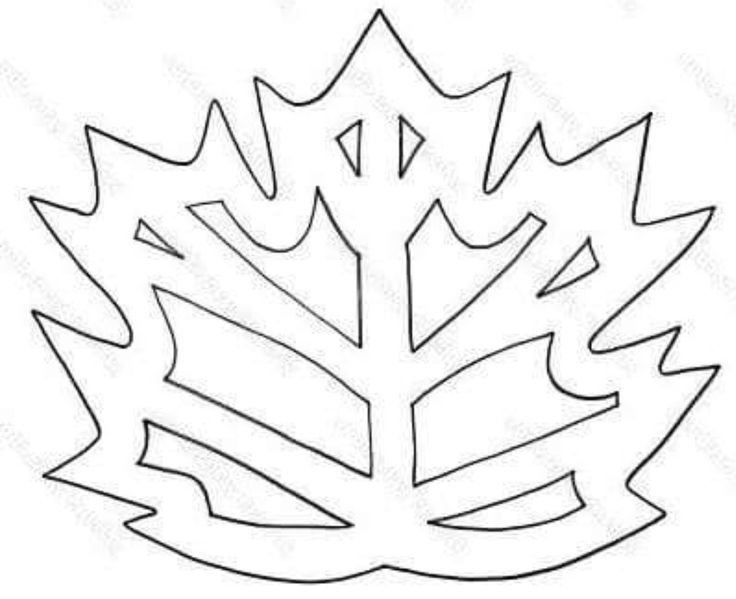 Вытынанки осенние листья