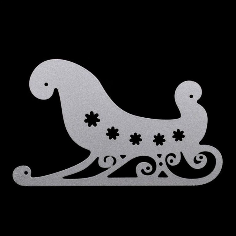 Сани с оленями украшение на окно