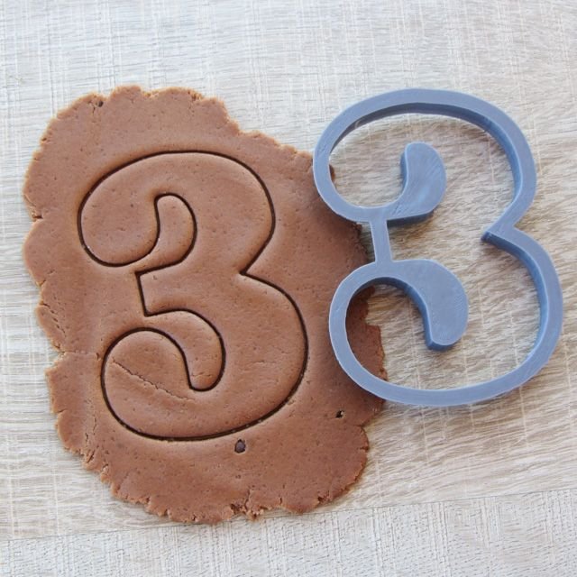 Цифра 3 вырубка для пряников