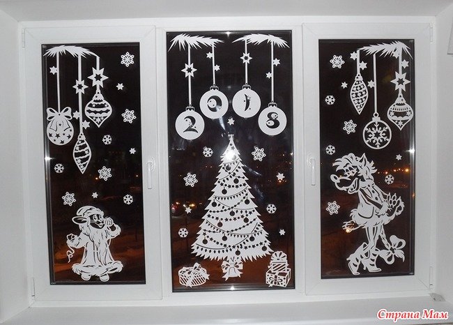 Сюжетные украшения на окна новогодние