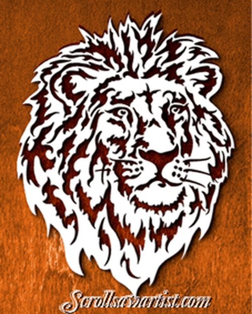 Вырезание по дереву Лев