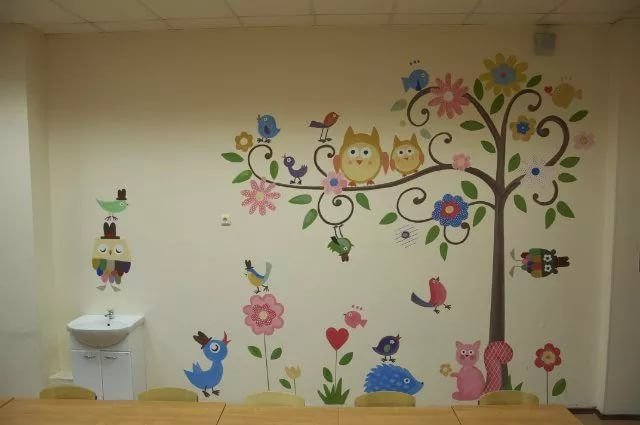 Роспись стен в детском саду