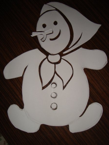 Вытынанки на новый год Снеговик