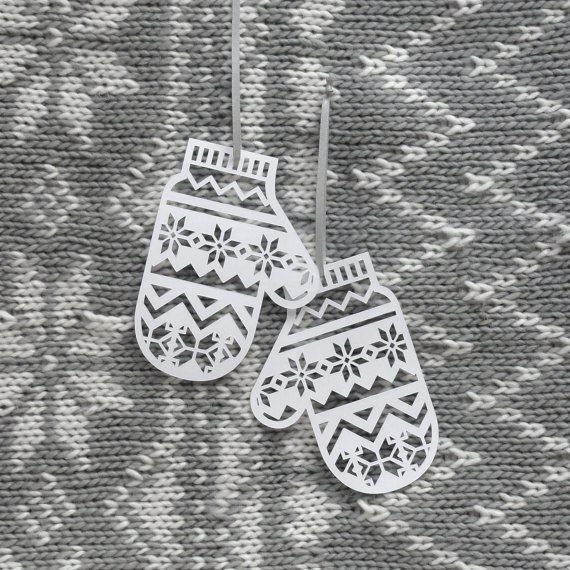 Варежки из бумаги для новогоднего декора