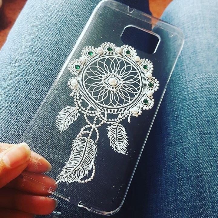 Роспись телефонного чехла