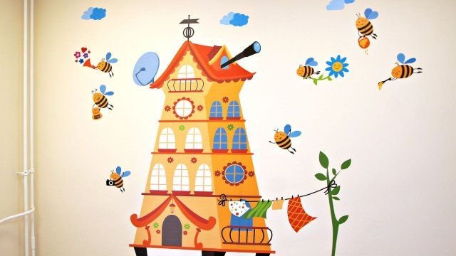 Роспись стен в садике