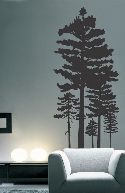 Силуэт дерева на стене в интерьере