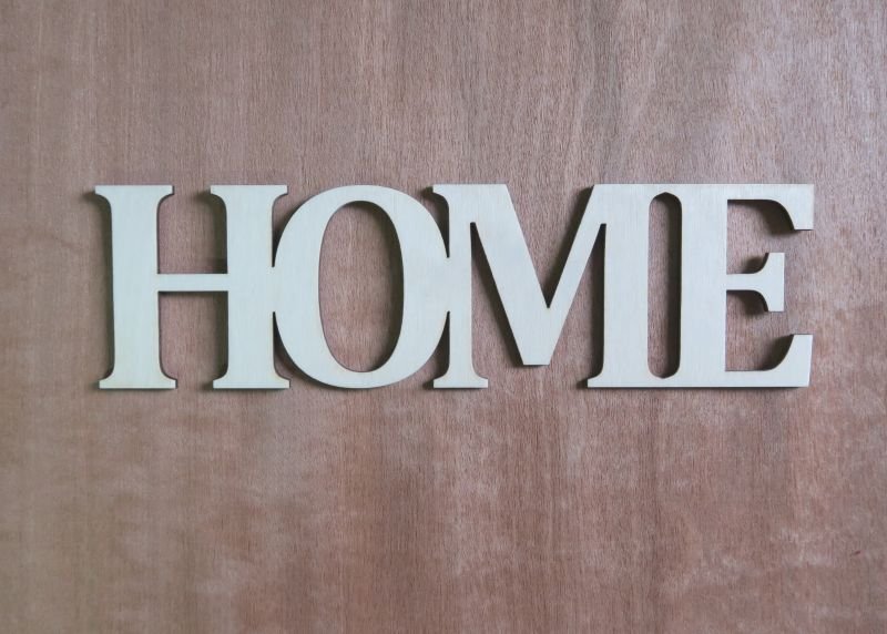 Трафарет надписи дом