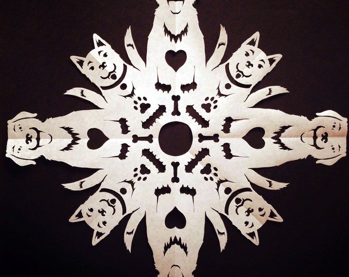 Снежинки из бумаги