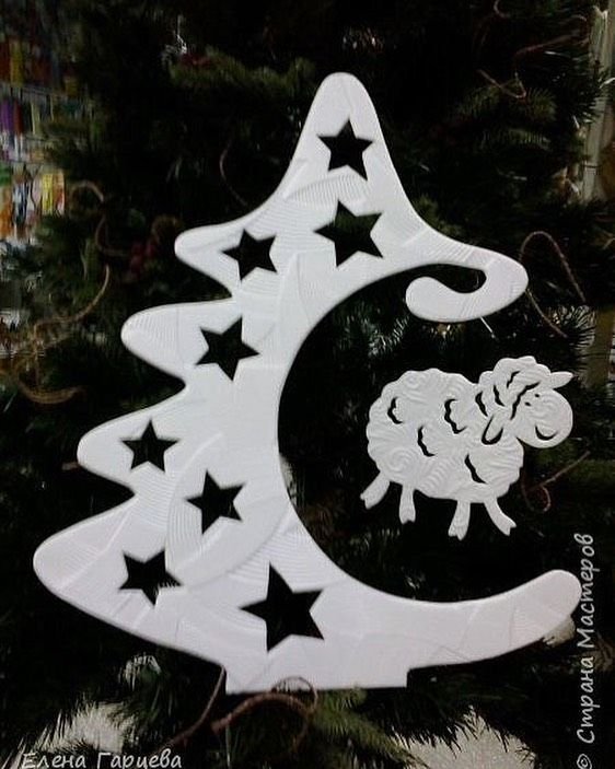 Ека из потолочный плитки