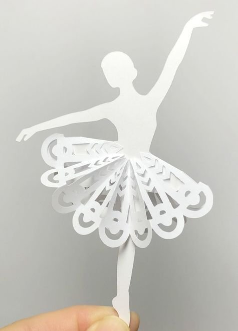 Балерина Снежинка