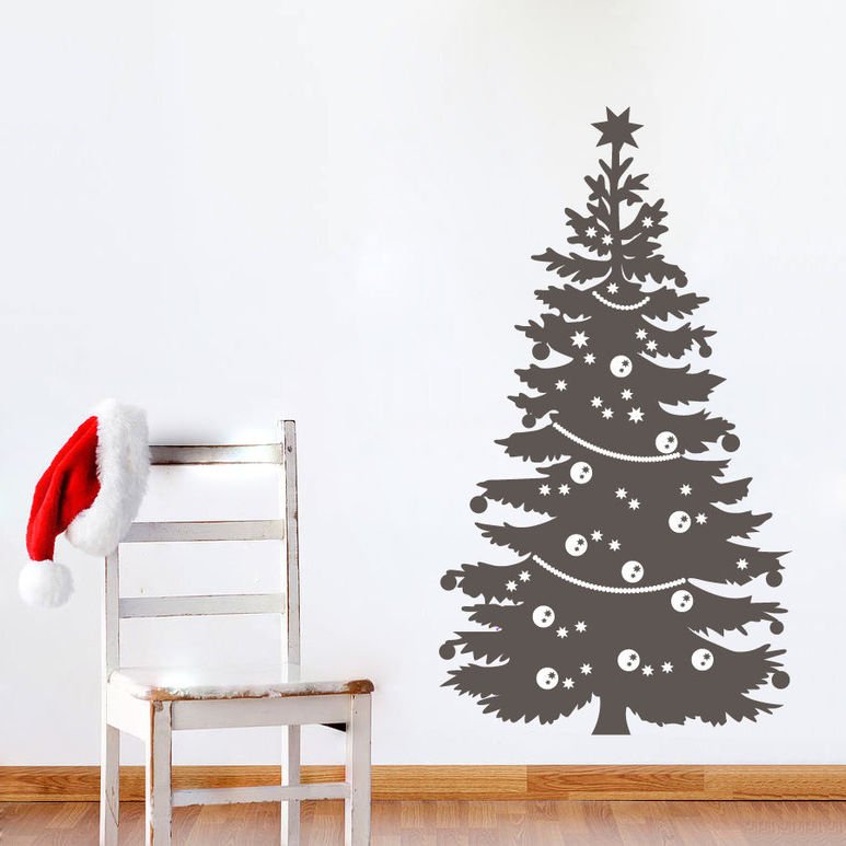 Стилизованная елка на стене