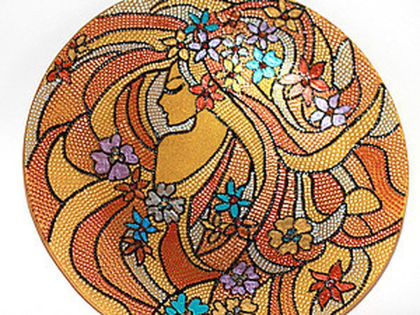 Витраж на тарелке