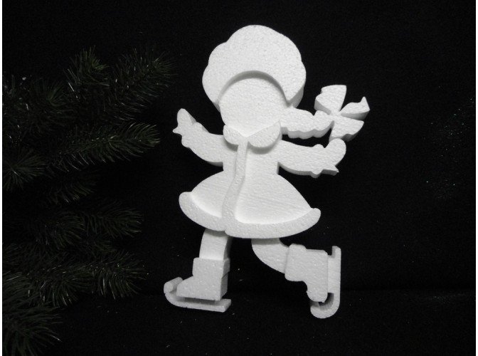Фигурка Снегурочки из пенопласта