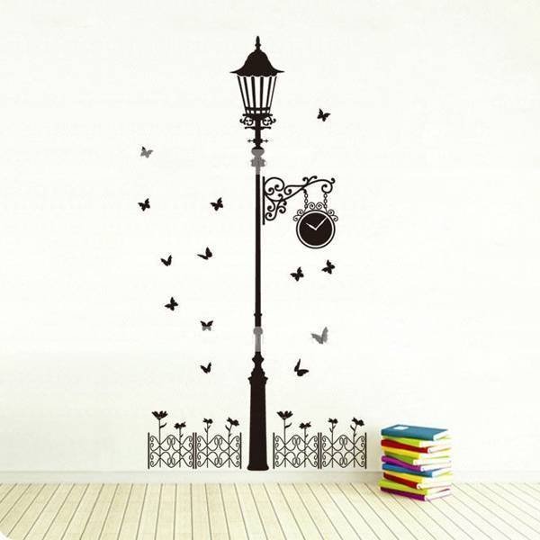 Уличный фонарь на стену