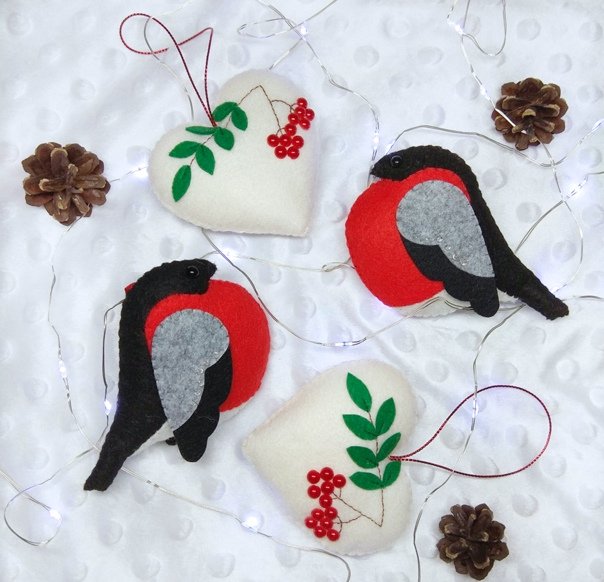 Фетровые игрушки на новогоднюю елку Снегирь