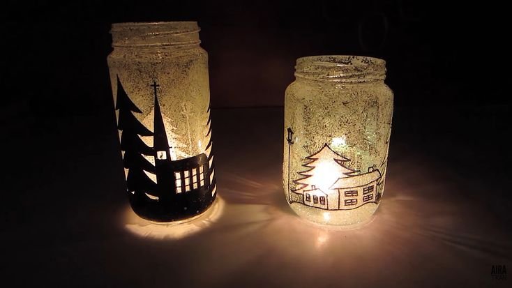 Подсвечник из стеклянной банки