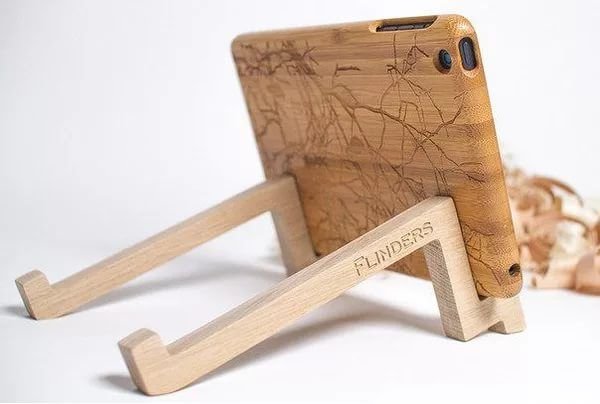 Подставка для телефона из фанеры
