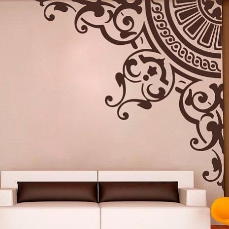 Трафаретный орнамент на стены