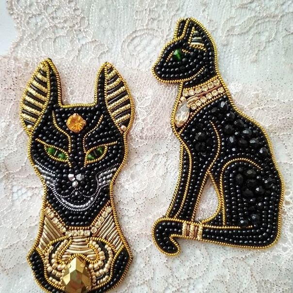 Брошь кошка