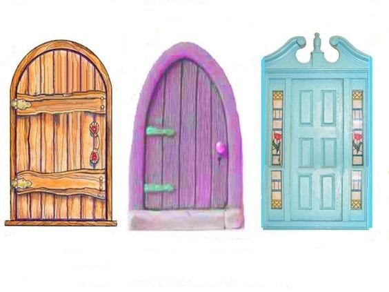 Сказочная деревянная дверь