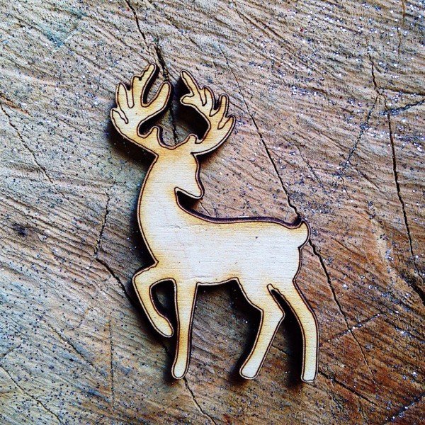 Новогодний олень из фанеры